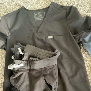 Black figs scrub set. Womens size medium. Worn a few times
